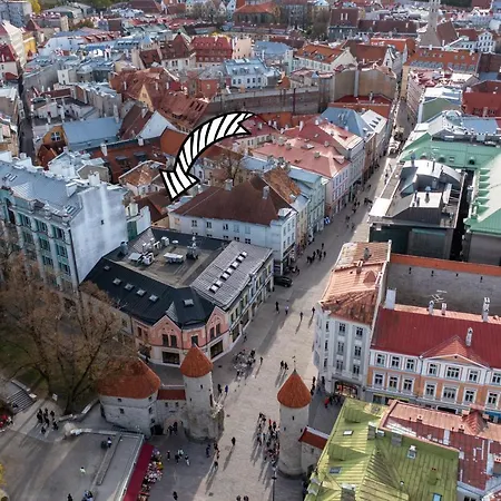 Old Town - Muurivahe *