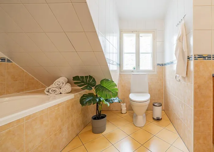 Old Town - Muurivahe *