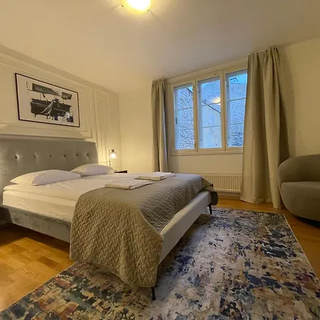 Old Town - Muurivahe * Tallinn